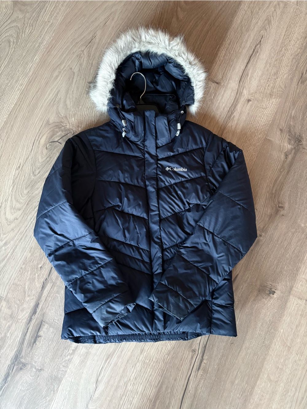 Columbia womens Peak to Park Insulated Jacket XS
